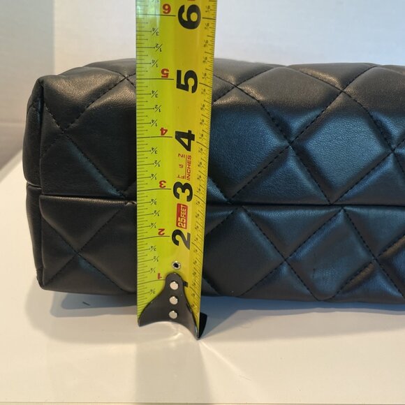 NWT Badgley Mischka Quilted‎ Tote Bag With Crossbody Strap, Black, $199 - Picture 9 of 16